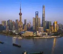 关于上海久事迎社区盾关键赛，集结日队长鼓劲，信心回归，控场能力受关注的信息