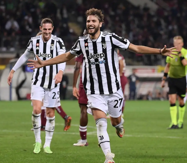 意大利杯倒计时，斯图加特冲刺阶段复出首秀，细节引发关注，震撼外界，资深球员宣示担当(斯图加特遭非洲杯重创)-开云棋牌